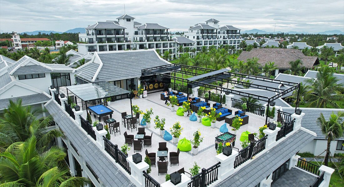 Rooftop Bar