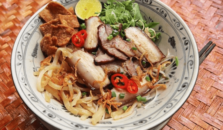 高楼面：越南美食的珍品