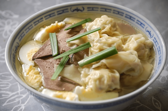 一碗美味的馄饨